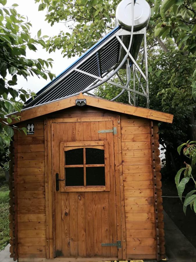 Edelweiss Guesthouse, Glamping And Camping Suhaia Экстерьер фото