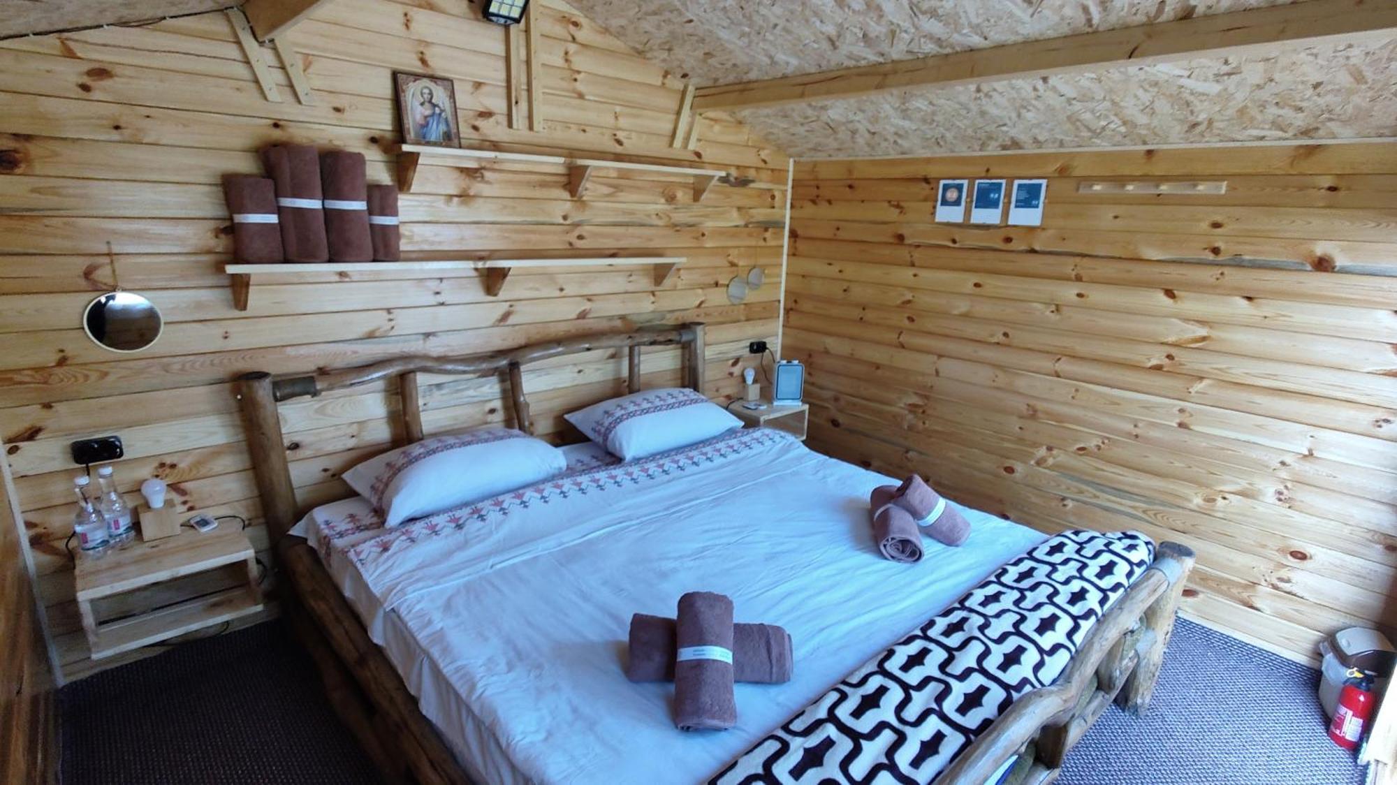Edelweiss Guesthouse, Glamping And Camping Suhaia Экстерьер фото