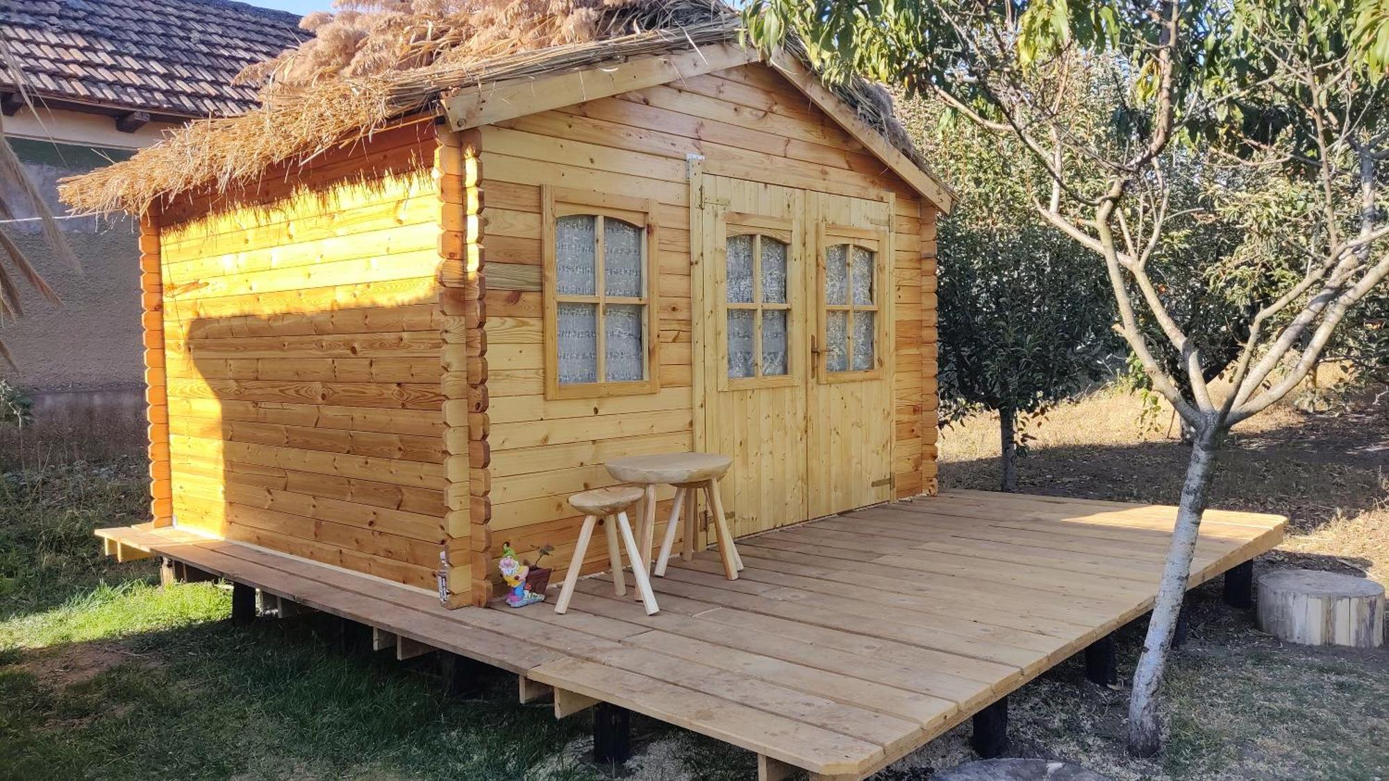 Edelweiss Guesthouse, Glamping And Camping Suhaia Экстерьер фото